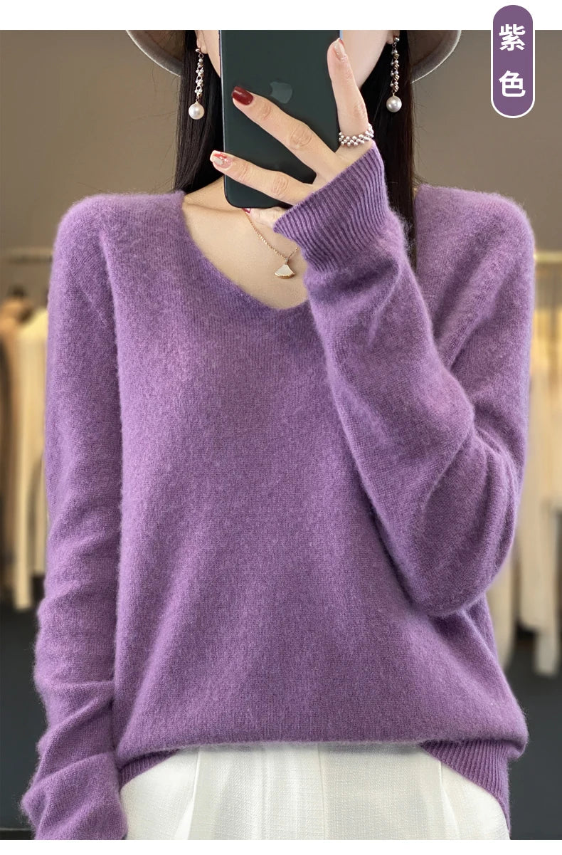 100% Merino Wool V-Neck Pullover