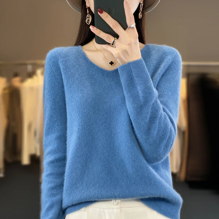 100% Merino Wool V-Neck Pullover