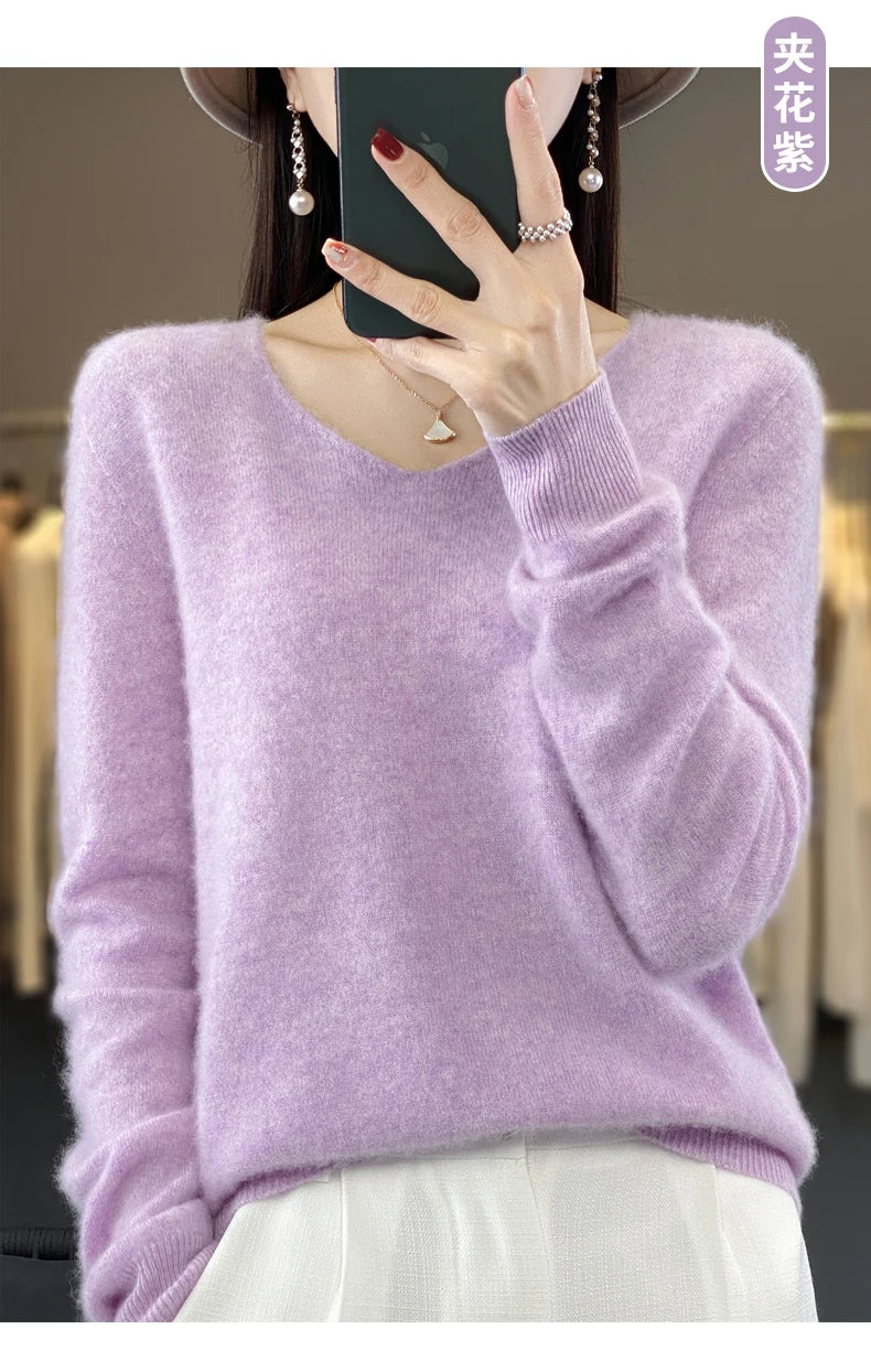 100% Merino Wool V-Neck Pullover