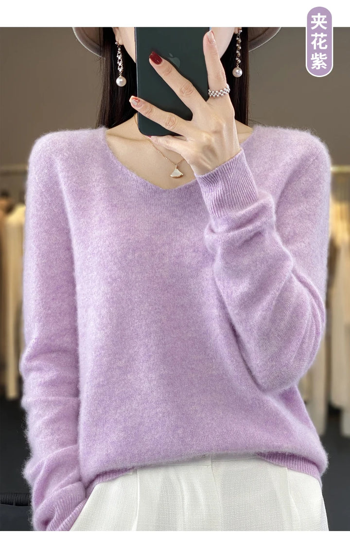 100% Merino Wool V-Neck Pullover