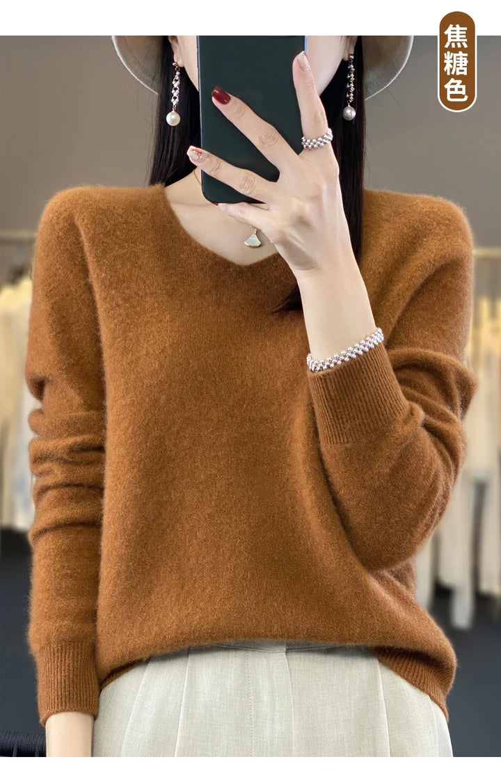 100% Merino Wool V-Neck Pullover