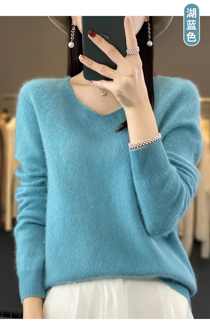 100% Merino Wool V-Neck Pullover