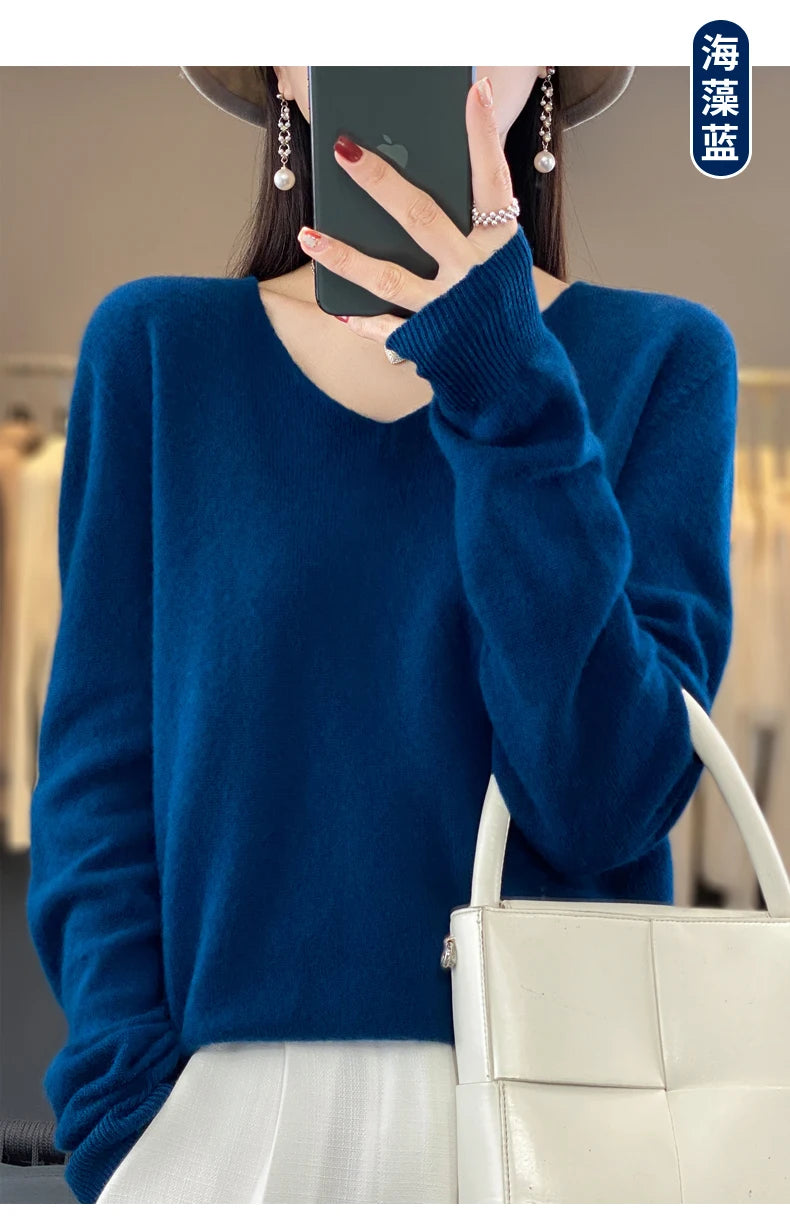100% Merino Wool V-Neck Pullover