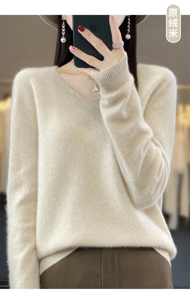 100% Merino Wool V-Neck Pullover
