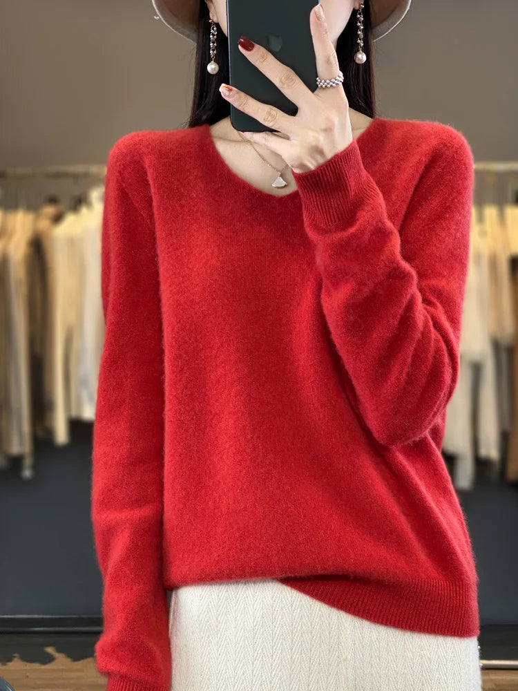 100% Merino Wool V-Neck Pullover