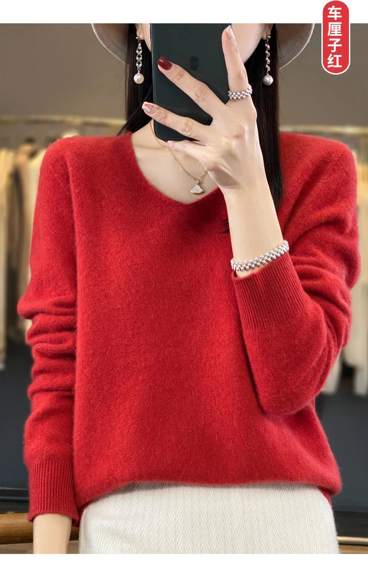 100% Merino Wool V-Neck Pullover