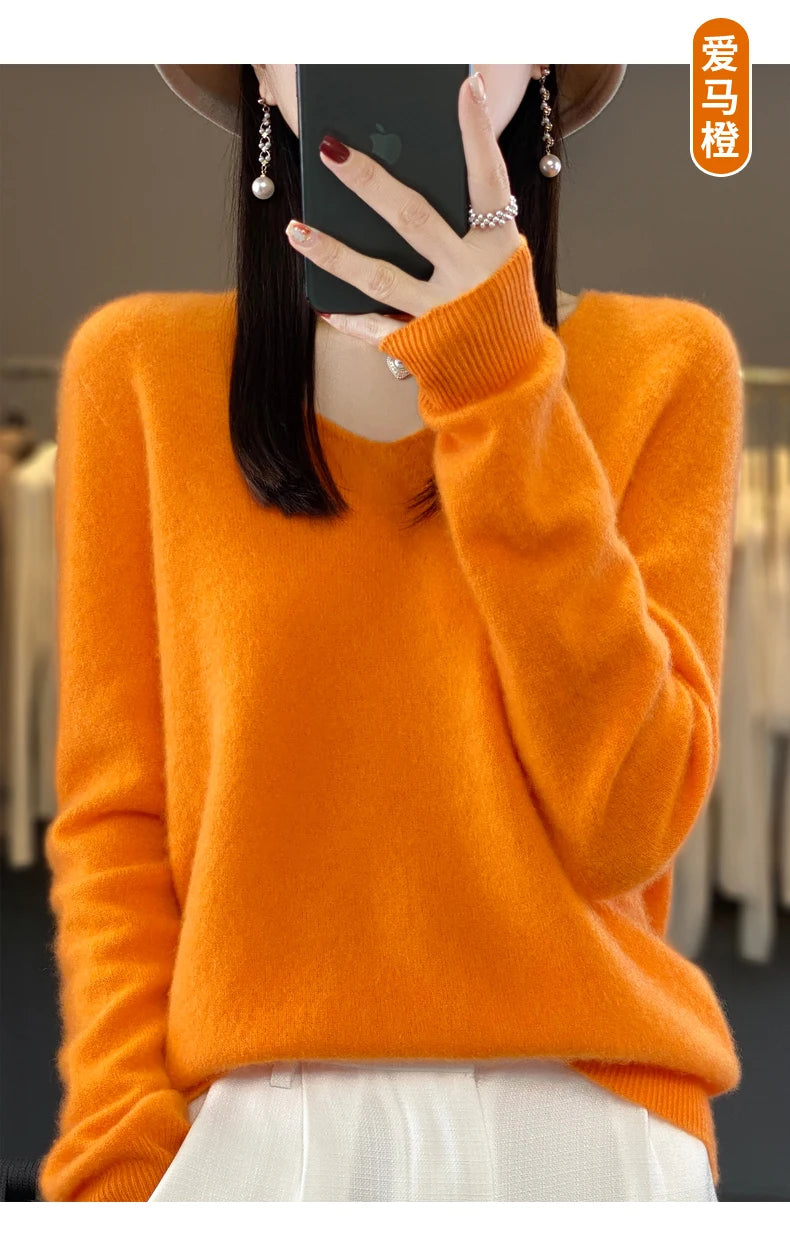 100% Merino Wool V-Neck Pullover