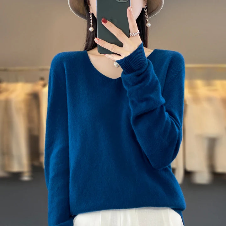100% Merino Wool V-Neck Pullover
